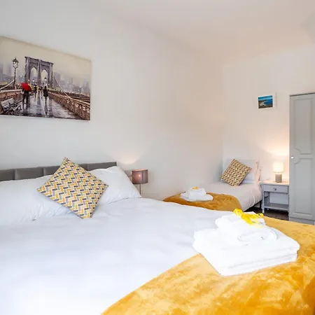 Дом отдыха Kings 1 390